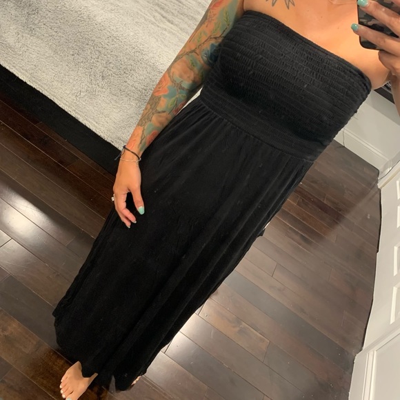 Forever 21 Dresses & Skirts - DONATING 8/25 • FOREVER 21 tube top midi dress M